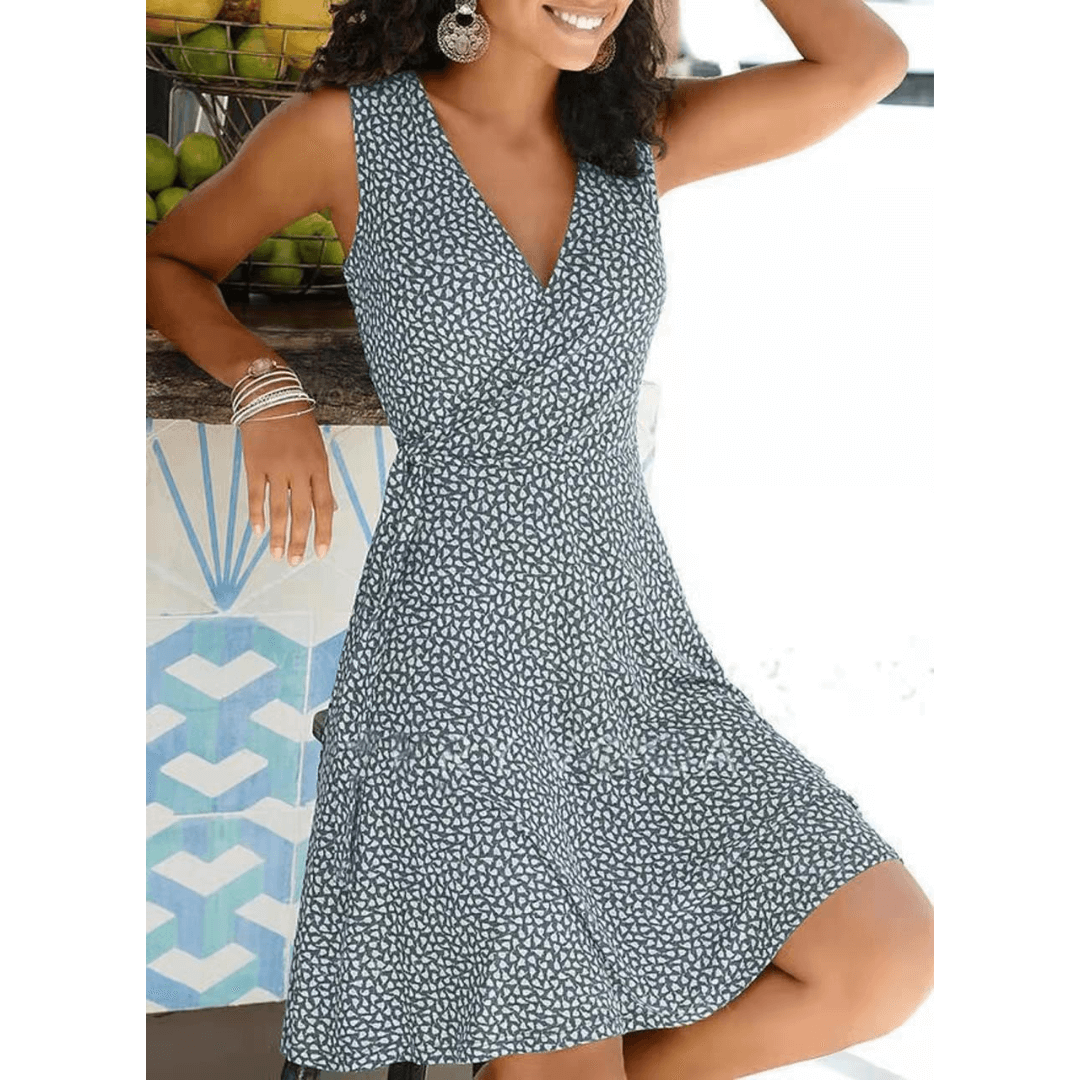 Vestido Curto Plus Size