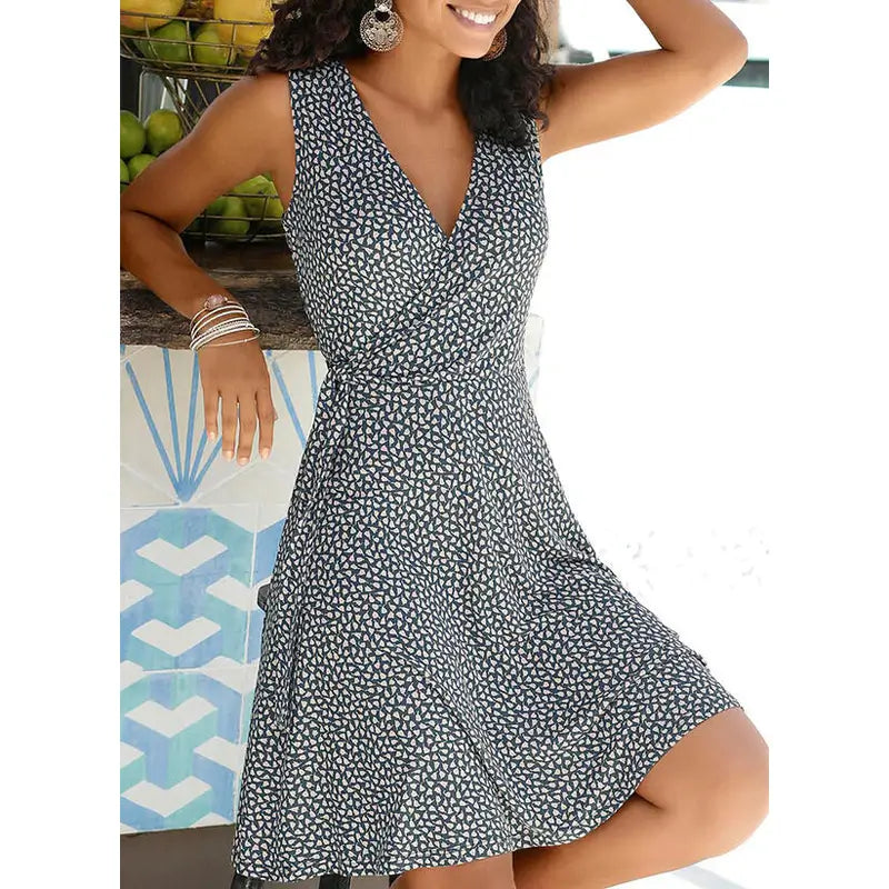 Vestido Curto Plus Size