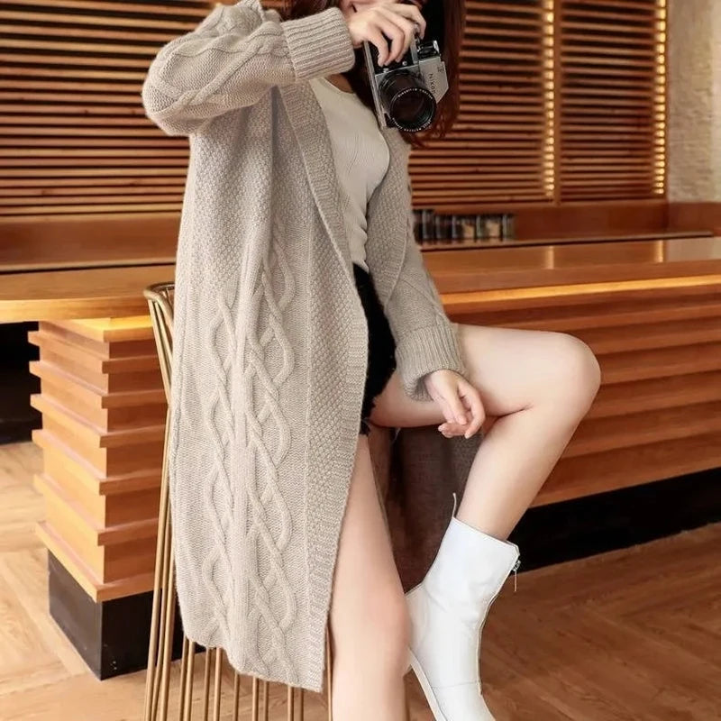 Cardigan Alongado com Capuz Bege 5